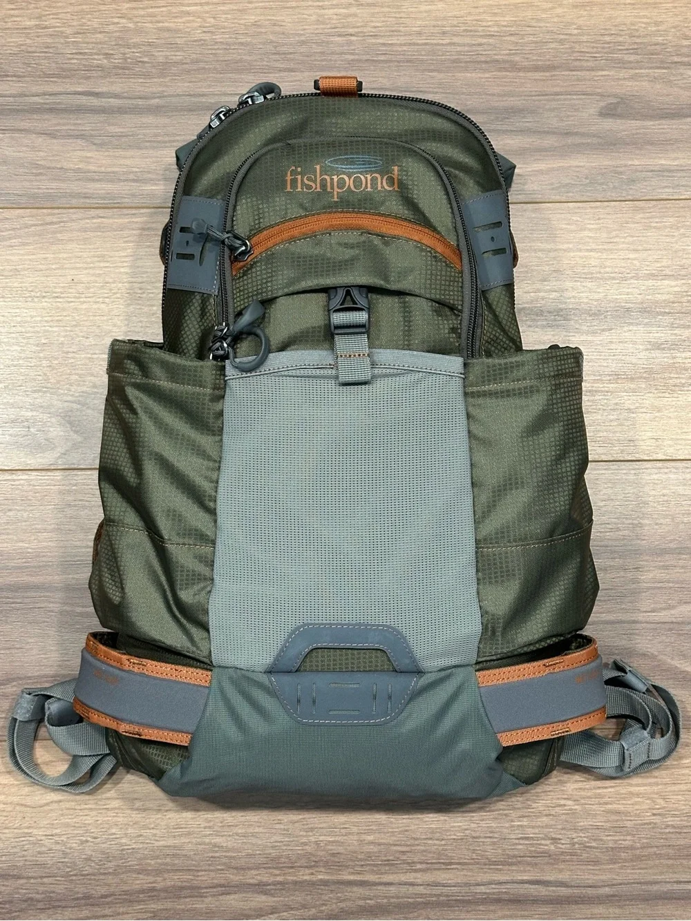 Fishpond Ridgeline Fishing Backpack - 15L - Picture 1 of 7